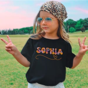 Custom Kids Name With Daisies T-Shirt Back To School Shirt Shirt, Toddler Girl First Day of School Tee Floral Kindergarten Shirt With Name