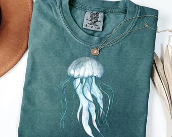 Floral Jellyfish Shirt, Cottagecore Ocean Aesthetic Tee, Jellyfish and Flowers T-Shirt, Ethereal Marine Life Design, Comfort Colors®