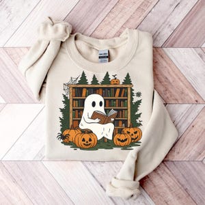 Retro Geist Lesebücher Sweatshirt, Bibliothekar Geist Halloween, Halloween Lehrer Sweatshirt, Halloween Shirt, Lehrer Geschenk, Boo Schule
