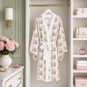 Vintage Pink Peony Pattern Long Sleeve Kimono Robe | Floral AOP