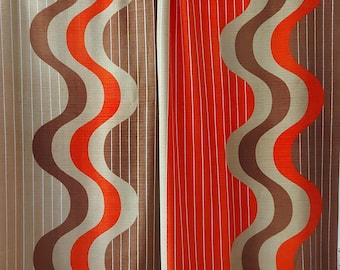 3.49 Yd Vintage 1970s Clairdécor Fabric  / Bold Retro Waves in Orange, Brown & Beige / Curtain or Upholstery Textile 1.5 m x 3.2 m