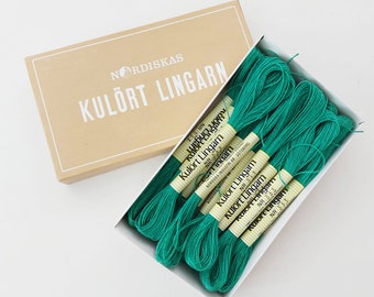 Schwedisches Vintage Leinengarn 14 Stränge in Grün / Stickgarn aus Schweden / NIAB Nordiska Industri