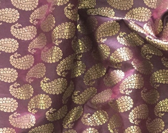 Banarasi brocade, India fabric, brownish purple brocade, gold paisley motifs, decorative fabric,Indian Brocade- half yard and 1 yard - br179