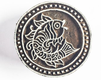 Henna stamp, fish in circle block, party favor, metal block, craft, wooden stamp, textile printing stencil, handmade stamp- 1 pc - blk091