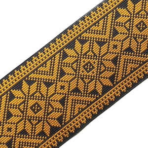 Tkana lamówka żakardowa, indyjskie obramowanie sari, żółta lamówka z tkaniny, tkana koronka boho, lamówka kwiatowa, lamówka do szycia w Indiach, wstążka rzemieślnicza - lace702