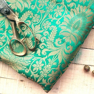 brocade fabric, green brocade, gold floral, damask style pattern, banarasi, india fabric, sari blouse fabric - half yard and 1 yard - br167