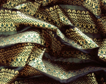 banarasi brocade fabric, brocade by the yard, black chanderi brocade, green and gold pattern, indian brocade - half yard and 1 yard - br091