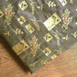 saree blouse fabric, indian brocade fabric, brown brocade with gold leaf design, indian pattern - 1 yard - br253