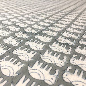 Jaipur cotton, elephants, hand printed, cotton fabric, Indian block, printed fabric, gray, Indian cotton, fabric by yard - 1 yard - ctjp287 image 2