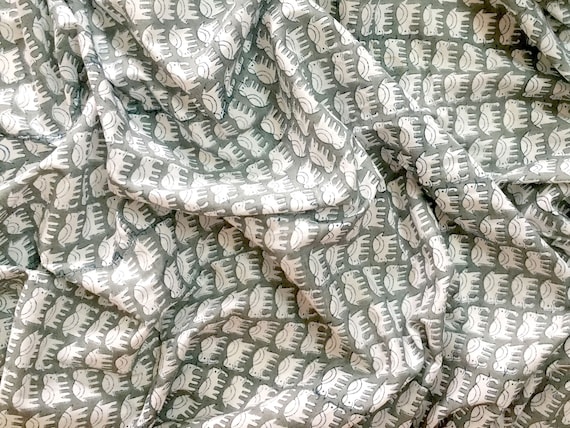 Jaipur cotton, elephants, hand printed, cotton fabric, Indian block, printed fabric, gray, Indian cotton, fabric by yard - 1 yard - ctjp287