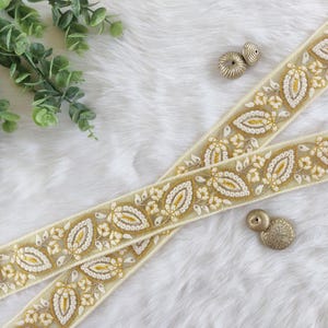 yellow net trim, Indian lace, embroidered net border, sari border, India, thread work, decorative, floral and leaf pattern, boho - lace1113