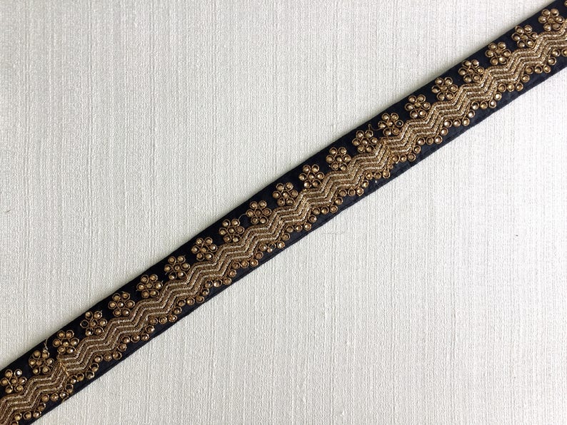 indian lace, embroidered ribbon, sari trim, indian border, saree border, floral border, boho lace, black lace, gold work Lace287 image 2