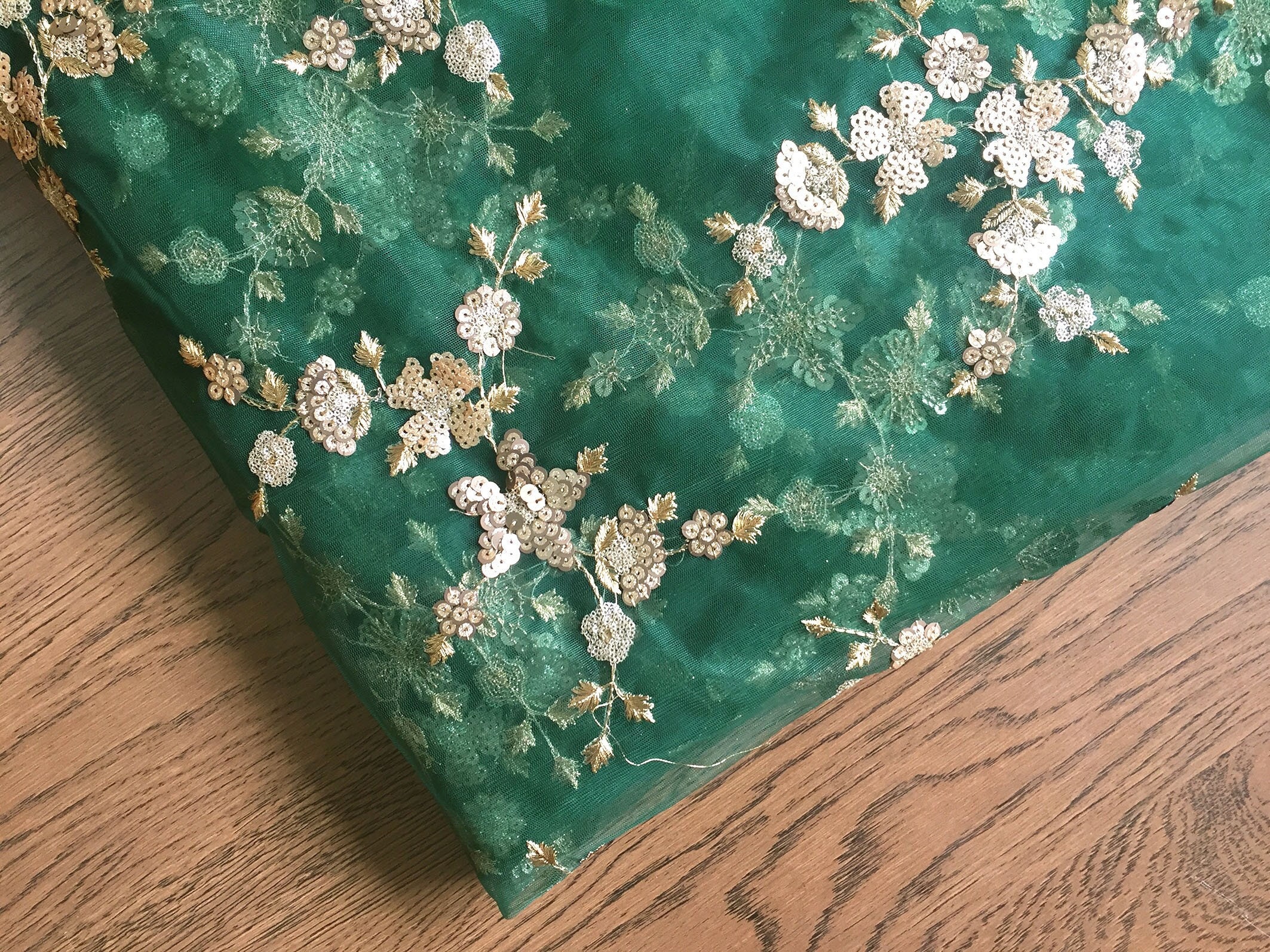 embroidered dress material Indian Embroidery, Dress Material, Bottle Green Net, Gold Thread, Sequin  Embroidery, Embroidered Fabric, Sari Blouse - HALF YARD - Emb207