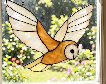 Stained Glass Barn Owl Suncatcher, Handcrafted Avian Window Art, Woodland Home Decor