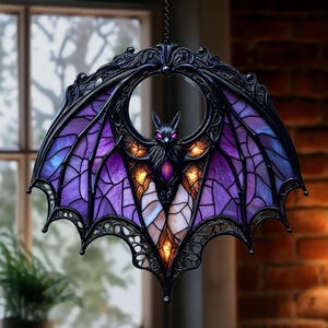 Mystische Lila Fledermaus Acryl Suncatcher, Gothic Faux Buntglas Acryl Fensterschmuck, Vampir Fledermaus Decor Geschenk für Halloween und Goth Home