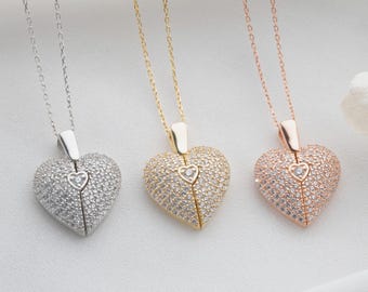 Dainty Gold Angel Wings Necklace with Name Personalized Angel Wing Necklace Custom Memorial Necklace Guardian Angel Wings Necklace for Mom