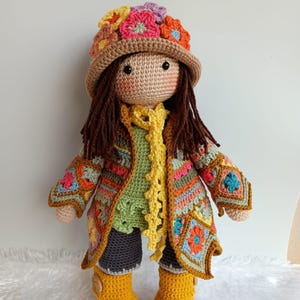 Muñeca de crochet Amigurumi Dawn