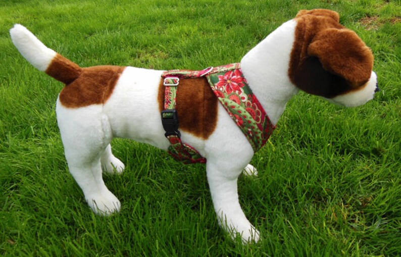 Christmas Paisley Comfort Soft Dog Harness Made to order image 3