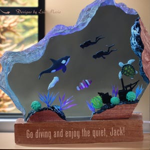 Custom Message Diver Night Light - Whale, turtle, Resin Wood lamp, Free Diving, Unique Summer Beach Gift, Halloween Gift, Christmas Gift