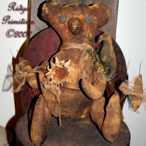 Tennessee Ridge Primitives  Bear Doll with Daisy and Honey Bees - Pattern Only