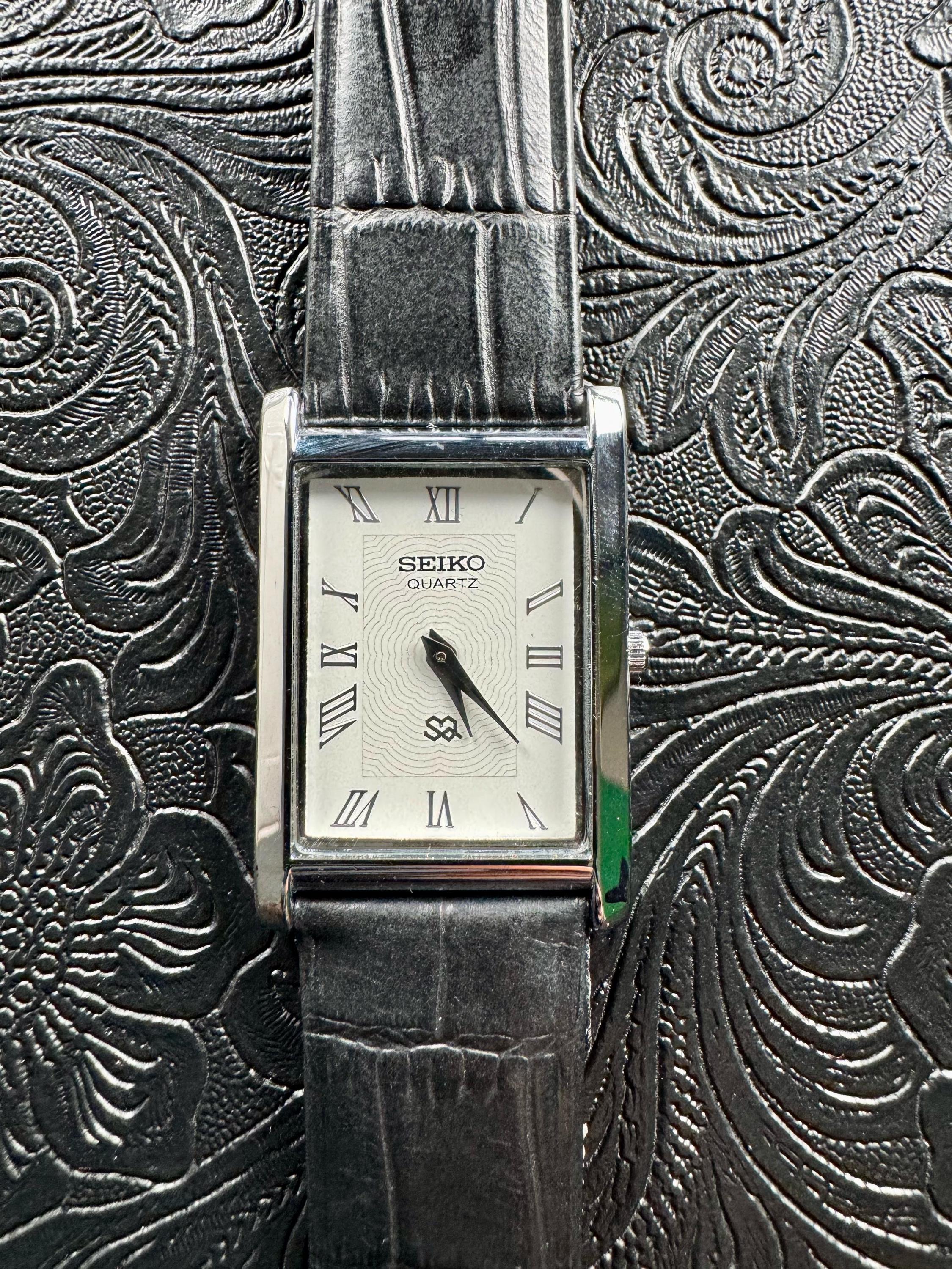 SEIKO TANK クォーツ 時計 ホワイト/ブラック SEIKO TANK クォーツ 時計 ホワイト/ブラック Seiko