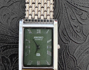 GREEN VINTAGE Seiko Slim Men's Wrist Watch – Classic Quartz Watch with new battery
