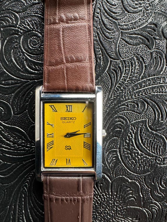New Seiko battery leather band Seiko SSEH020 Quartz New Men main image 3