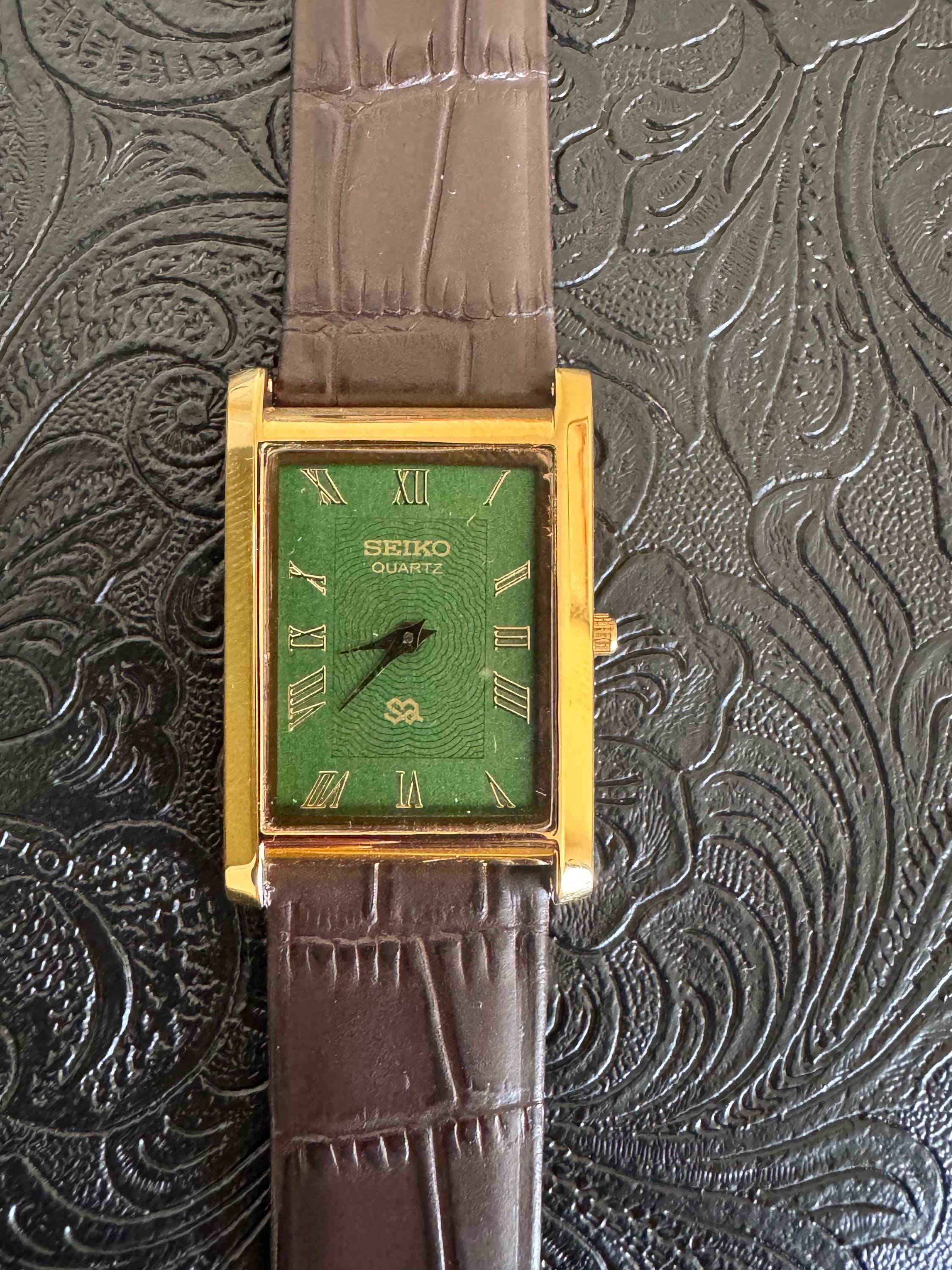 Vintage Seiko Tank Watch: GREEN DIAL, (new Strap & Battery) - Etsy