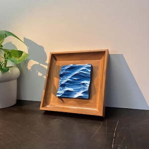Wooden Ocean Waves Carving,Wood Wall Art,Unique Home Decor, house warming gift,Luxury Gift,Gift For Him,Premium Desk Ornament Beach Decor 6.8×6.8×1.1 inches