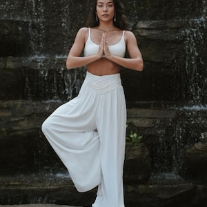 Shakti Bamboo Flow Pants White | High Waist Yoga Trousers | Bamboo Satin | Pure Ahi Ethical Wear
