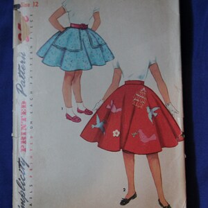 M&auml;dchen voller Pudel Rock 60er Jahre Vintage Schnittmuster SIMPLICITY 4879