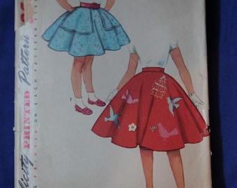 Girls Full Poodle Skirt 1960s Vintage Sewing Pattern SIMPLICITY 4879