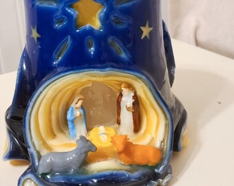 Candela di Natale intagliata vintage con Natività su 3 lati, decorazioni natalizie in cera retrò anni '80