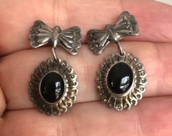 Sterling Silver Dangle Earrings - black Onyx