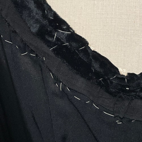 1930s Dress Black shops Velvet Gown Goth Wedding XS Vintage