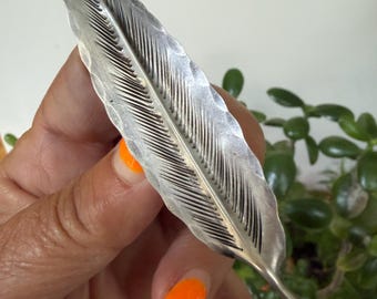 Sterling Stuart Nye  Leaf Brooch - Hand Made Vintage 1950s