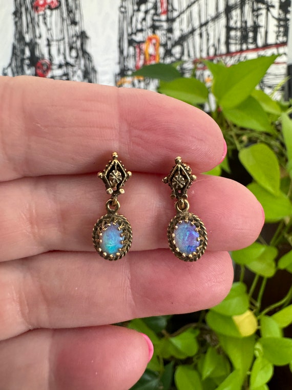 14k Gold Opal Georgian Revival Dangle earrings