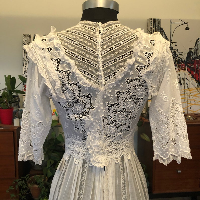 Edwardian Tea Dress/ Antique Victorian Dress/ Embroidered / Turn of the century Garden Wedding image 6