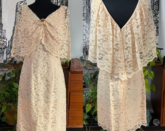 Lilli diamond lace dress Vintage Cream Wiggle Dress - 1960s Wedding -1950s