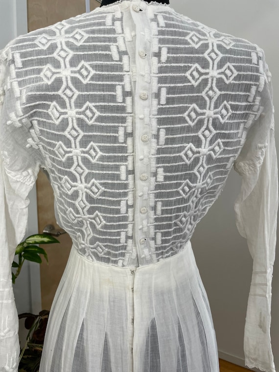 Antique Victorian Dress  Edwardian Tea Gown View 5