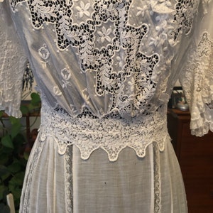 Edwardian Tea Dress/ Antique Victorian Dress/ Embroidered / Turn of the century Garden Wedding image 3