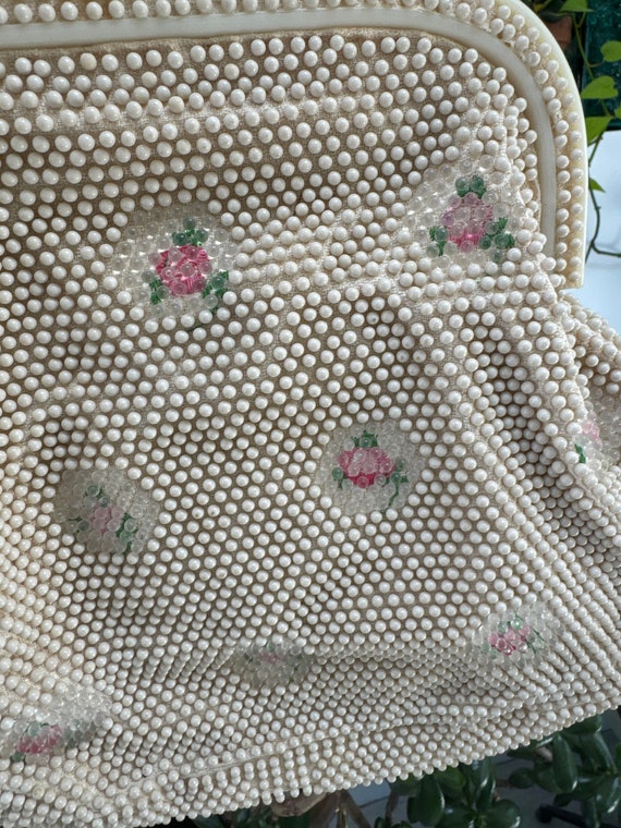 Vintage 1960s Beaded FLORAL Large Purse Cream Spr… - image 6