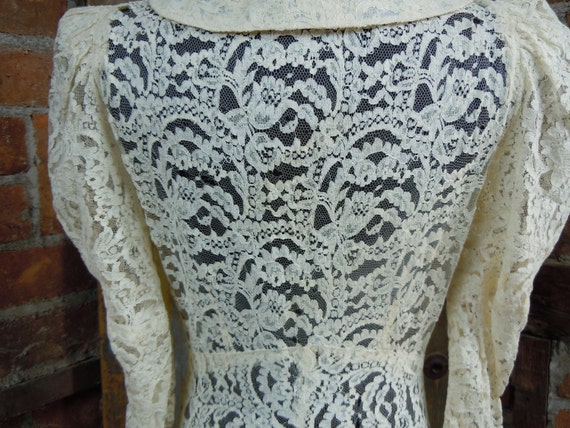 1930s Wedding Gown / Lace Wedding Gown Dress Butt… - image 6