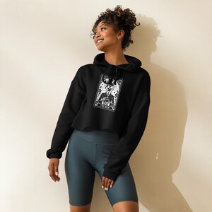Die Mom Card Cropped Hoodie - Skelett Tarot Karte Kaffee Mom Hoodie - Lustiges Mystic Mom Life Cropped Sweatshirt