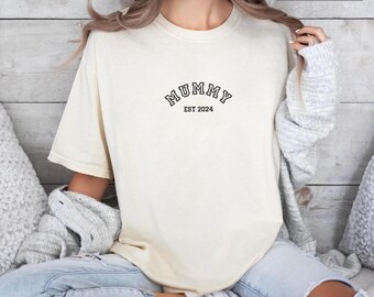 Embroidered Mummy Est 2024 Tshirt, Custom Mama Tshirt, Pregnancy Announcement Shirt, New Mom Gifts, Personalized Gifts For Mom, Mommy Tshir
