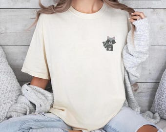 Raccoon Lover Shirt, Cute Raccoon Tee, Raccoon Design Shirt, Adorable Raccoon Graphic Tee, Raccoon Enthusiast Shirt, Raccoon Art Tee