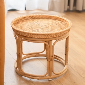 Mesa auxiliar pequeña de ratán – Decoración bohemia – Mesa de centro ecológica, sostenible y hecha a mano – Hogar,