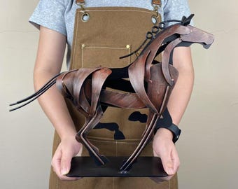 Handmade & Hand-painted Metal Horse Sculpture: 3D Iron Art Decor