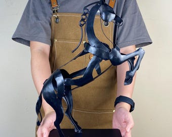 3D Hand-painted Modern Horse Sculpture, Handmade Metal Horse Statue Decor, Handicraft Gifts