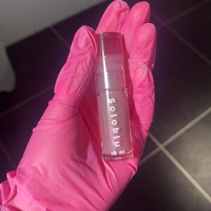 Foggy glaze is a colour changing hydrating Lip Gloss, Sensitive Skin Friendly